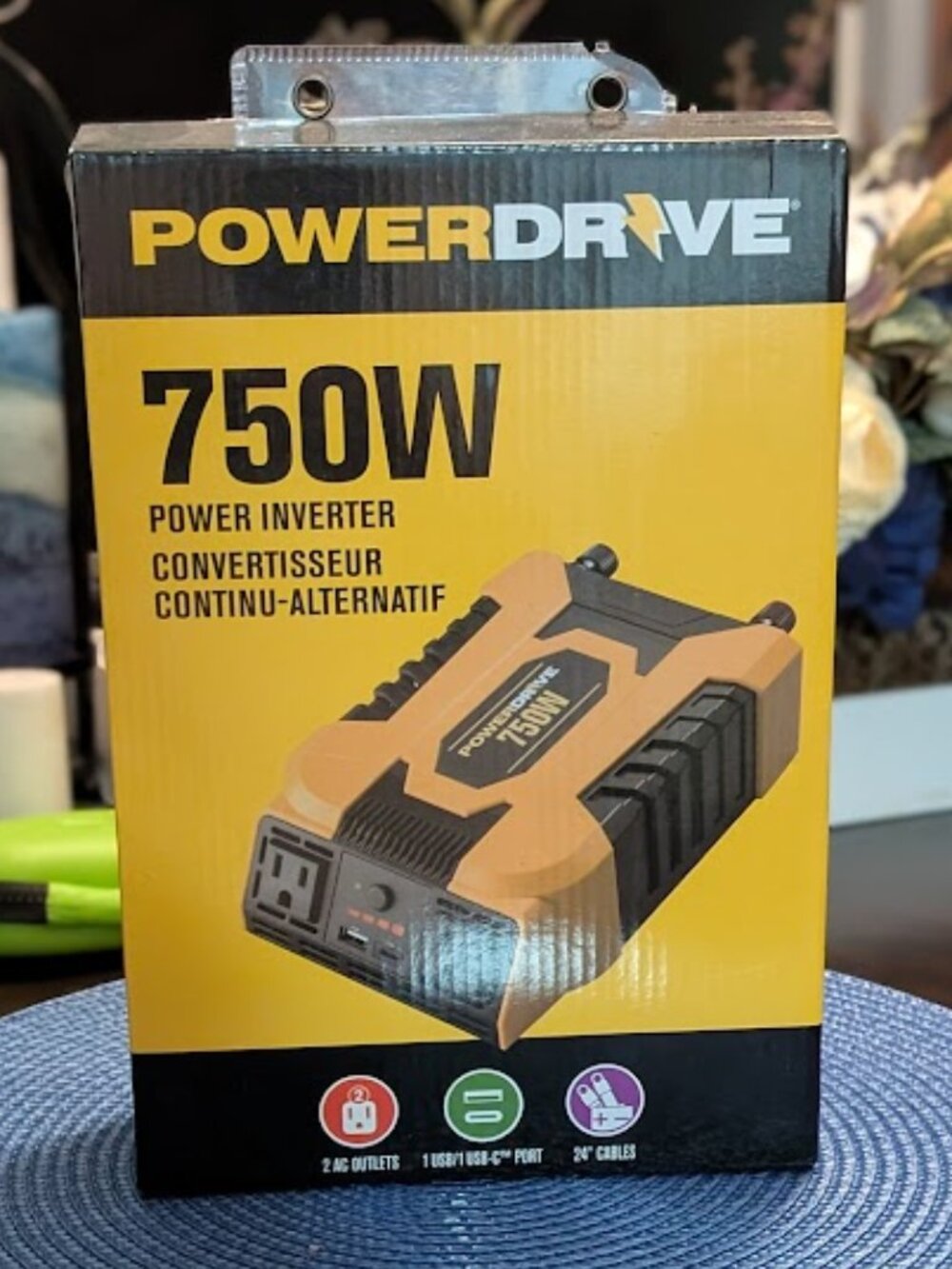 O1 POWERDRIVE PD750 AC Power Inverter